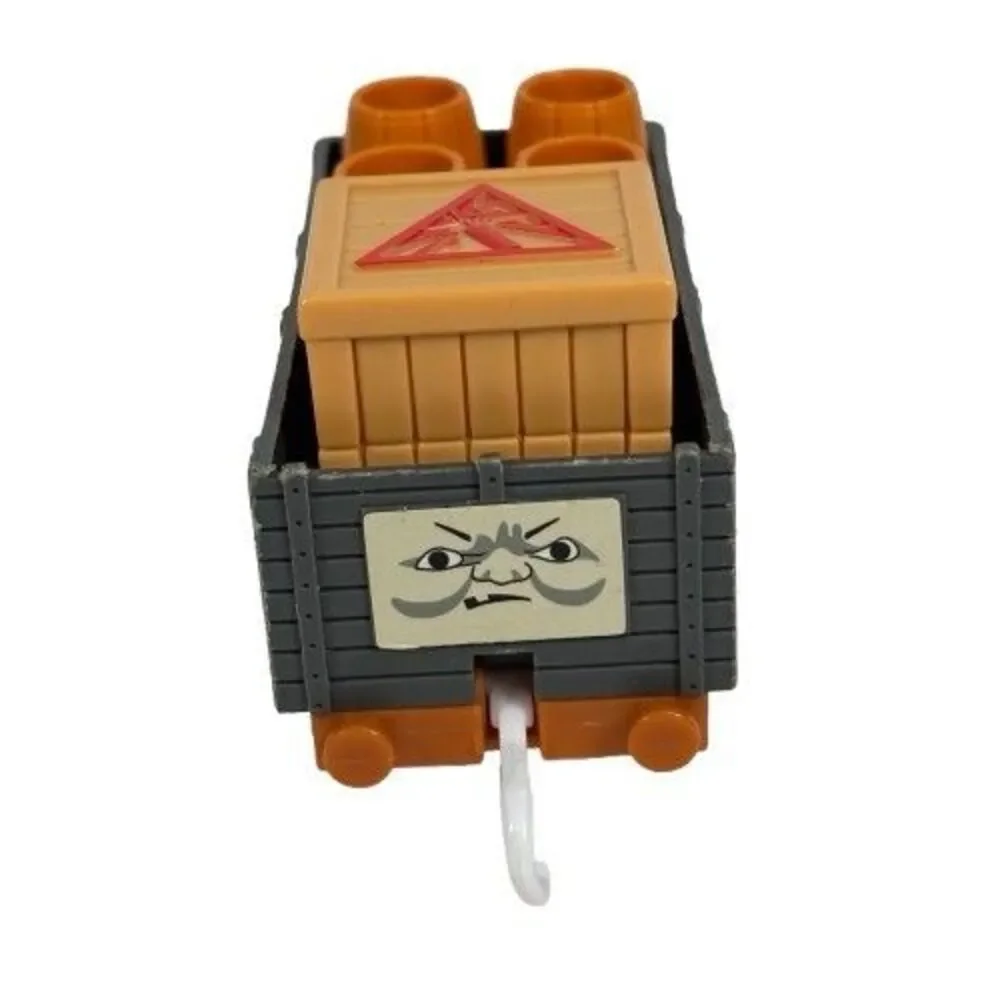 Thomas & Friends Trackmaster S.C. Ruffey Cargo Barrels Box Dynamite Car TOMY Set